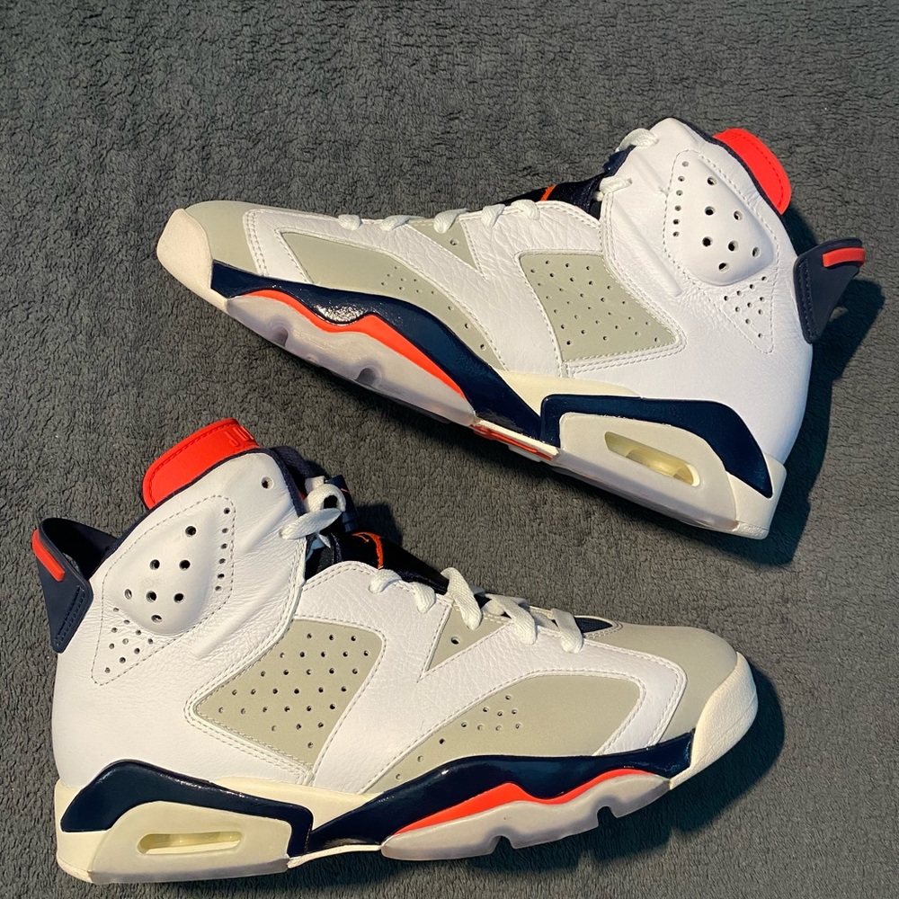 Air Jordan Retro 6 (Tinker)